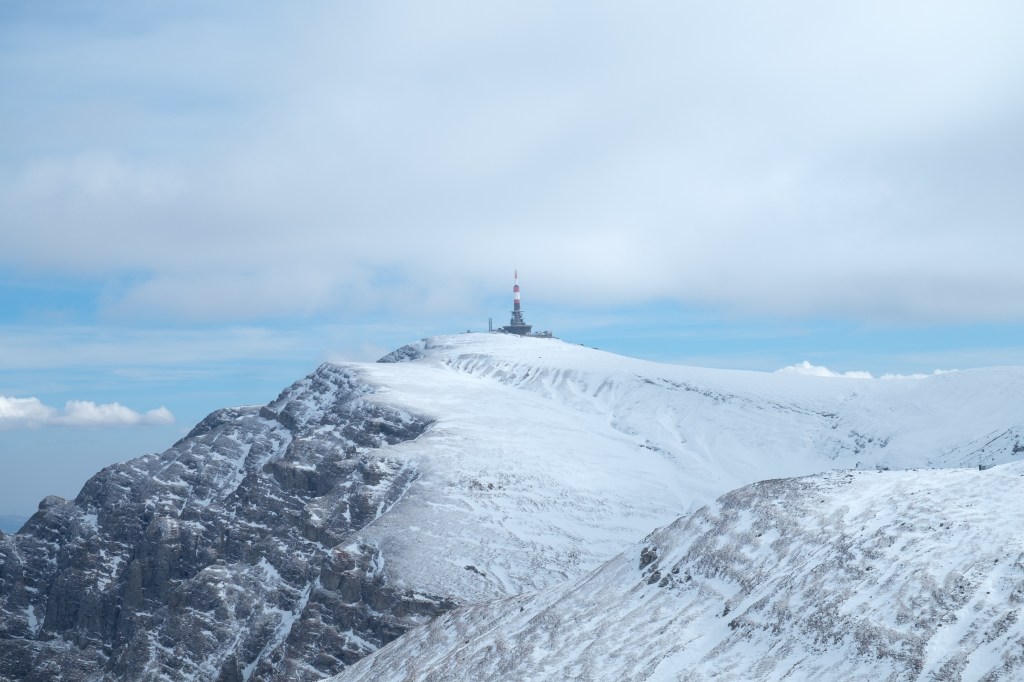Drumeție pe timp de iarnă la Vf. Omu&nbsp;2507m
